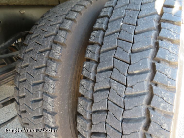 image for item DH2112 2018 Ford F450 Super Duty XL flatbed truck