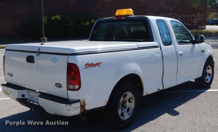 image for item DH2113 1999 Ford F150 SuperCab pickup truck