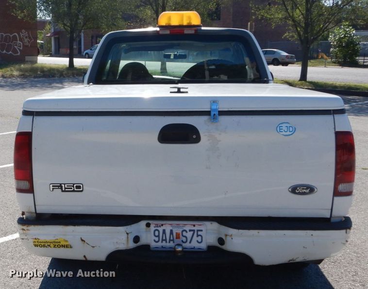 image for item DH2113 1999 Ford F150 SuperCab pickup truck