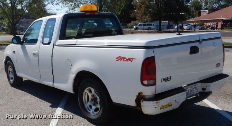 image for item DH2113 1999 Ford F150 SuperCab pickup truck