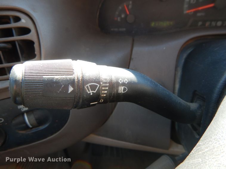 image for item DH2113 1999 Ford F150 SuperCab pickup truck