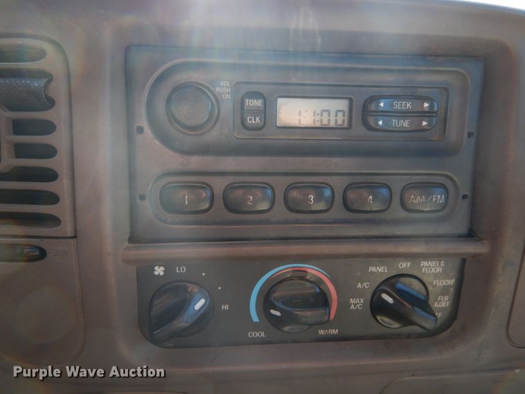 image for item DH2113 1999 Ford F150 SuperCab pickup truck