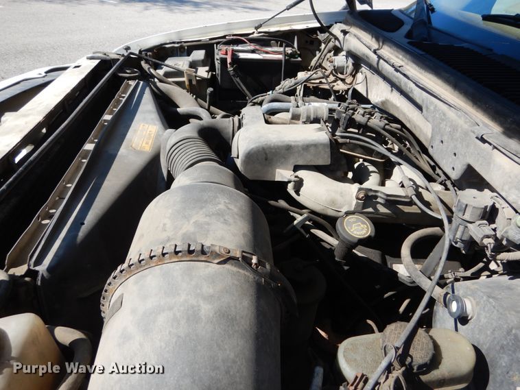 image for item DH2113 1999 Ford F150 SuperCab pickup truck