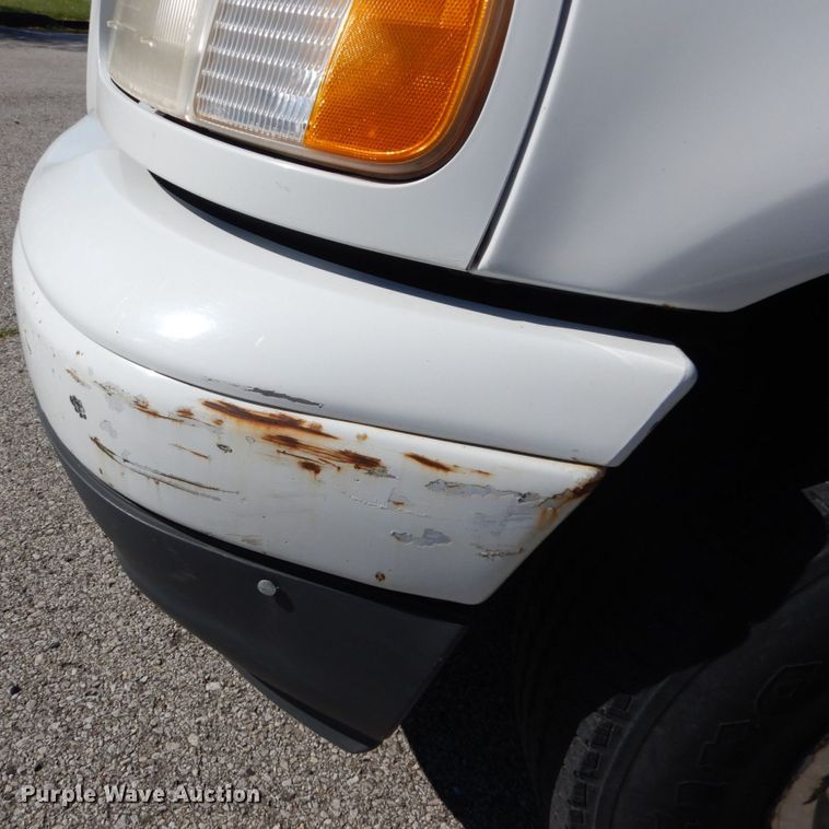 image for item DH2113 1999 Ford F150 SuperCab pickup truck