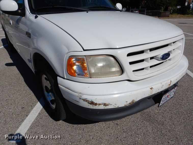 image for item DH2113 1999 Ford F150 SuperCab pickup truck