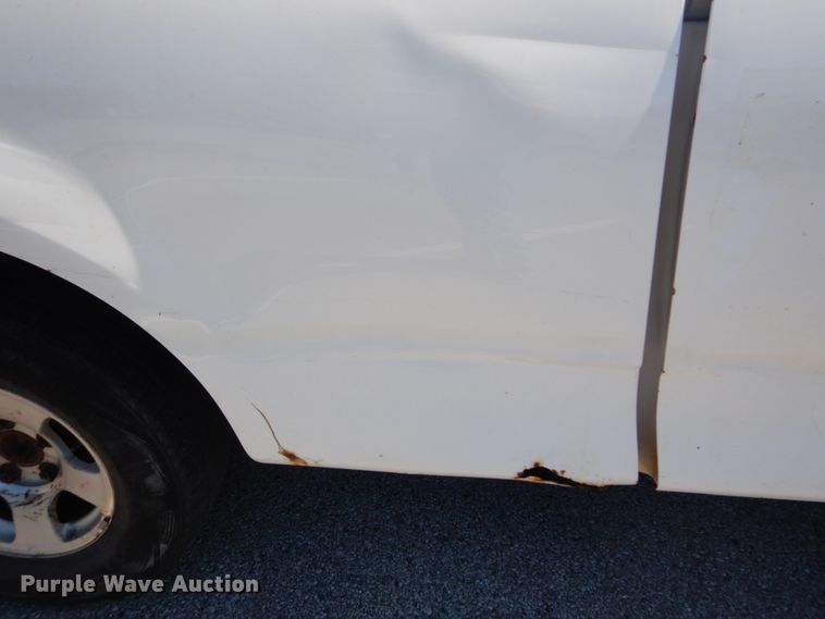 image for item DH2113 1999 Ford F150 SuperCab pickup truck