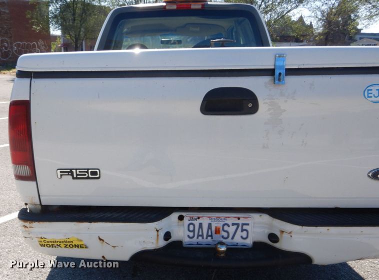 image for item DH2113 1999 Ford F150 SuperCab pickup truck