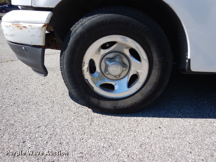 image for item DH2113 1999 Ford F150 SuperCab pickup truck