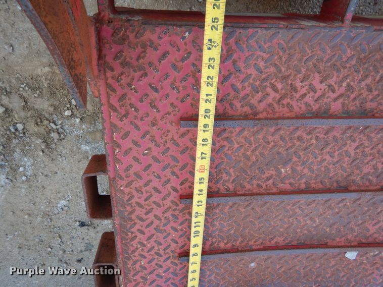 image for item DH2115 2003 Trailerman equipment trailer