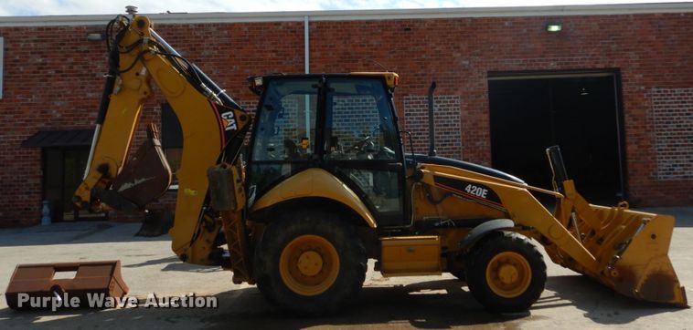 image for item DH2116 2006 Caterpillar 420E backhoe