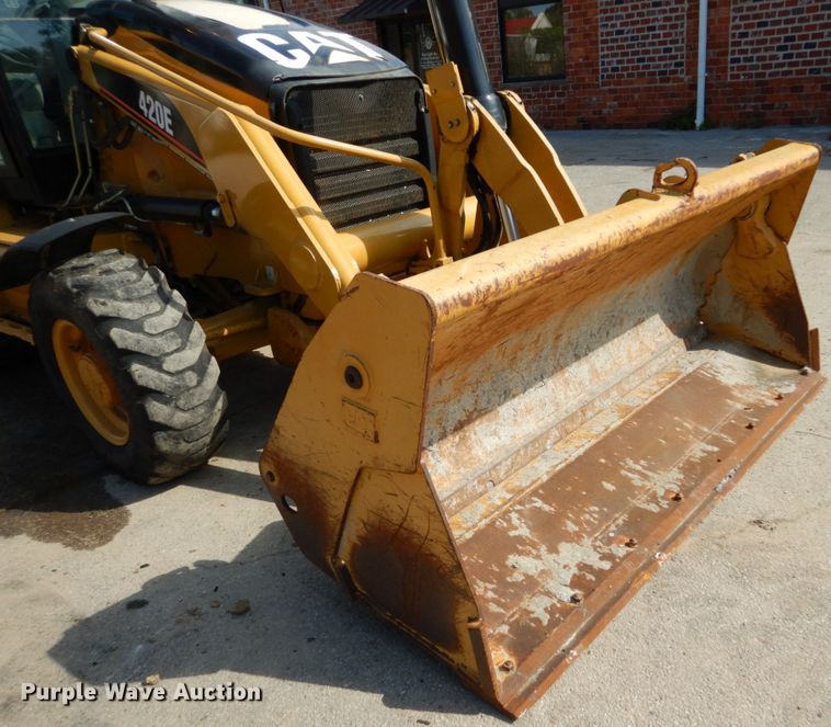image for item DH2116 2006 Caterpillar 420E backhoe