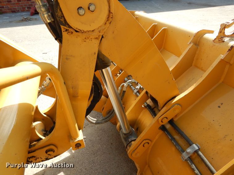 image for item DH2116 2006 Caterpillar 420E backhoe