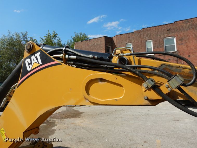 image for item DH2116 2006 Caterpillar 420E backhoe