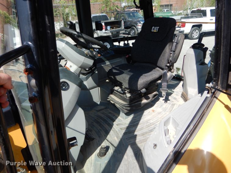 image for item DH2116 2006 Caterpillar 420E backhoe