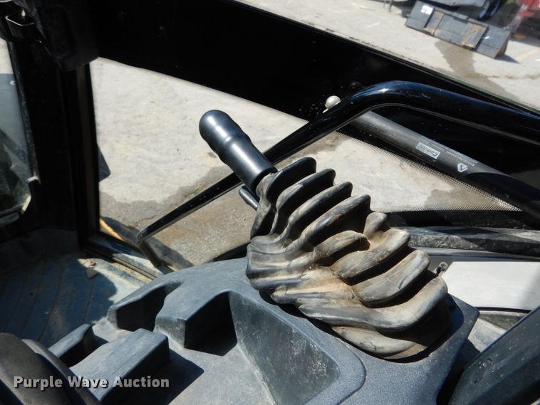 image for item DH2116 2006 Caterpillar 420E backhoe