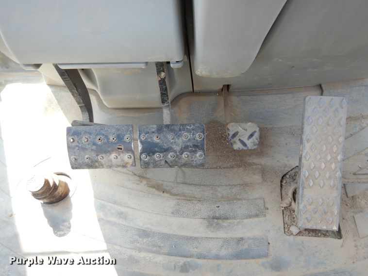 image for item DH2116 2006 Caterpillar 420E backhoe