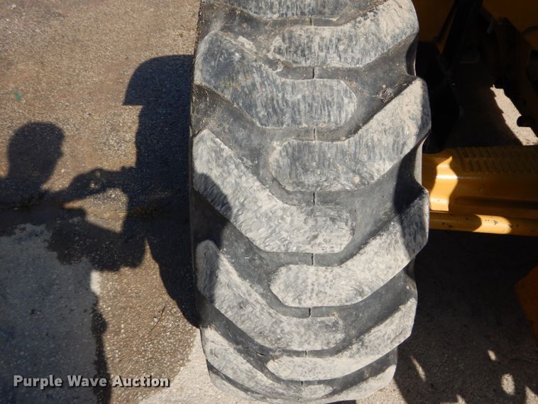 image for item DH2116 2006 Caterpillar 420E backhoe