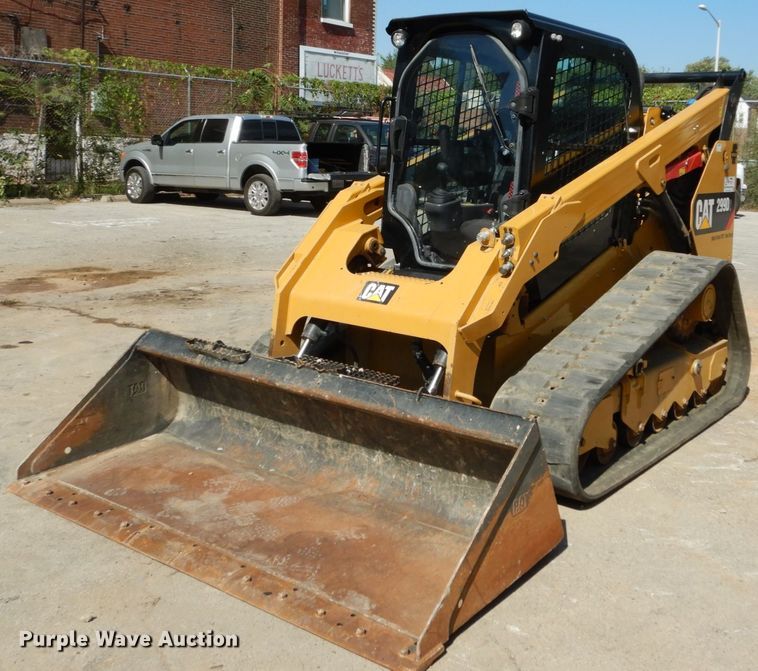 image for item DH2120 2018 Caterpillar 299D2 skid steer