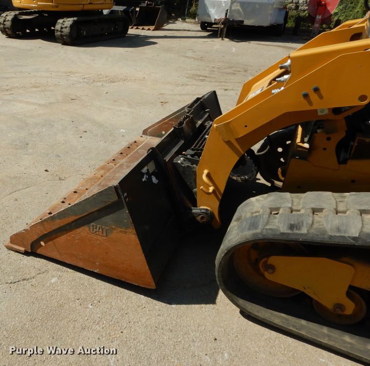 image for item DH2120 2018 Caterpillar 299D2 skid steer