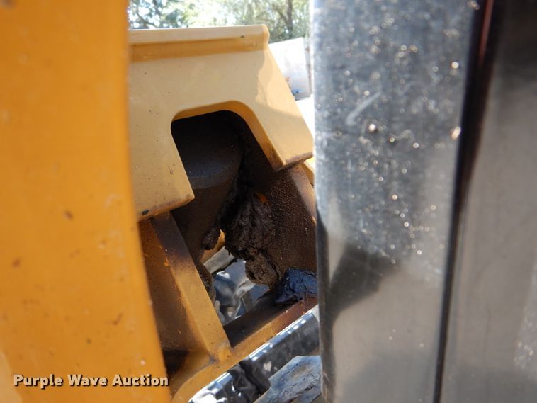 image for item DH2120 2018 Caterpillar 299D2 skid steer