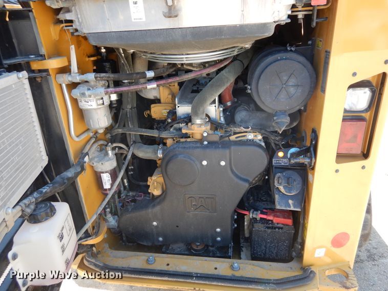 image for item DH2120 2018 Caterpillar 299D2 skid steer