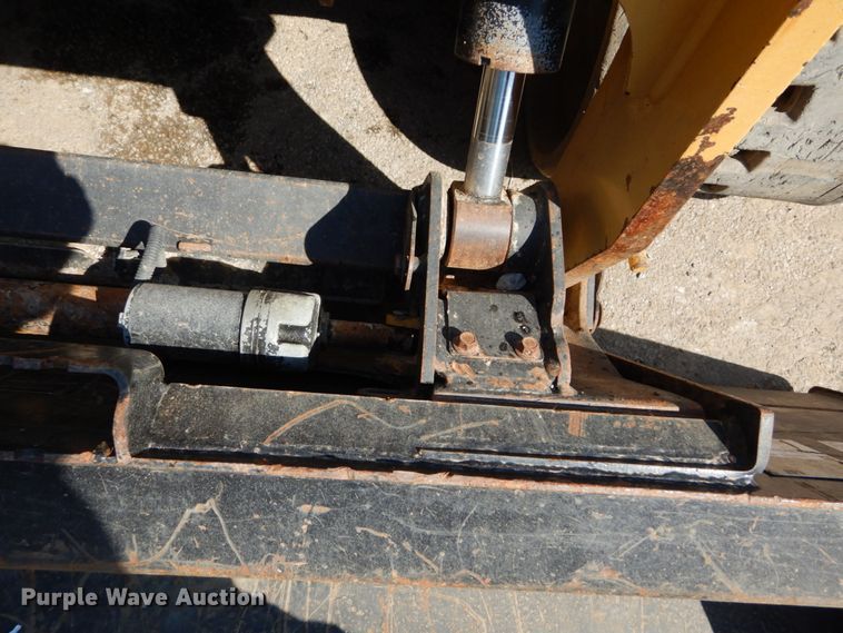 image for item DH2121 2016 Caterpillar 299D2 skid steer