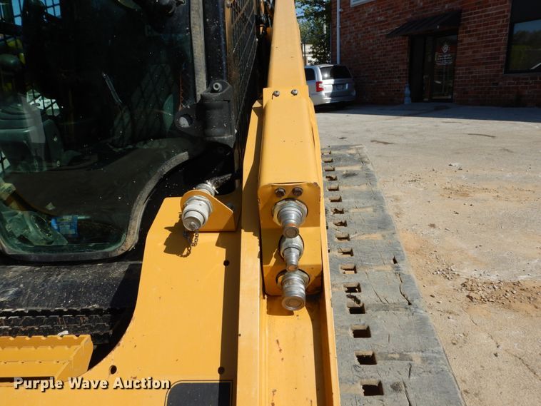 image for item DH2121 2016 Caterpillar 299D2 skid steer