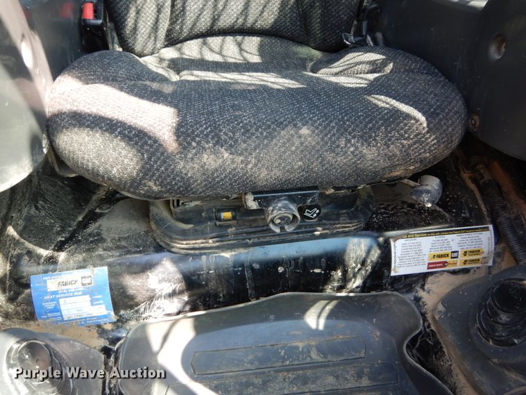 image for item DH2121 2016 Caterpillar 299D2 skid steer