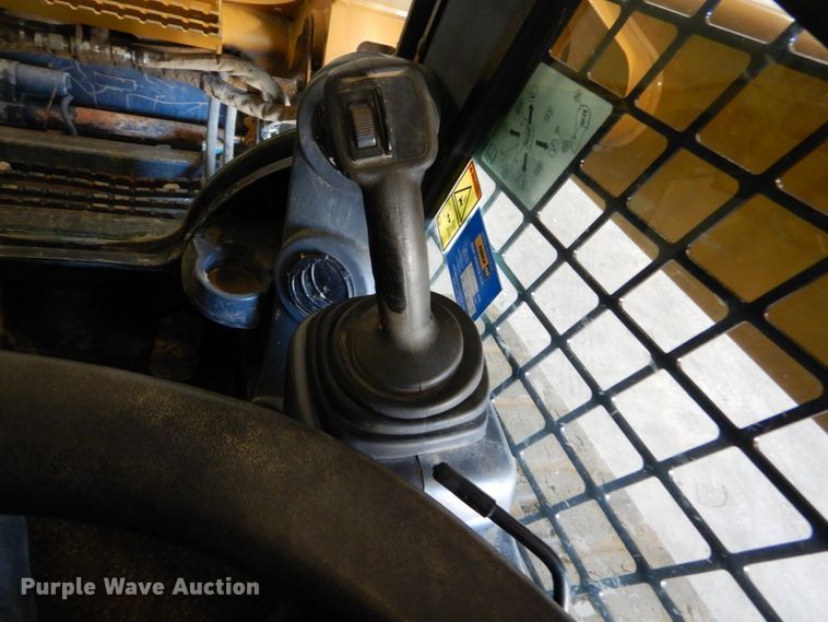 image for item DH2121 2016 Caterpillar 299D2 skid steer