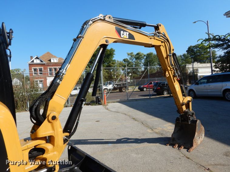 image for item DH2122 2018 Caterpillar 305E2 CR mini excavator