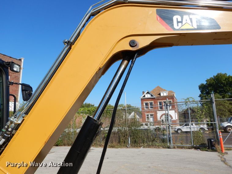 image for item DH2122 2018 Caterpillar 305E2 CR mini excavator