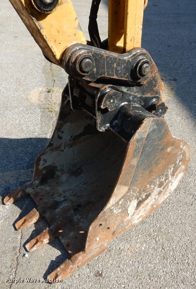 image for item DH2122 2018 Caterpillar 305E2 CR mini excavator