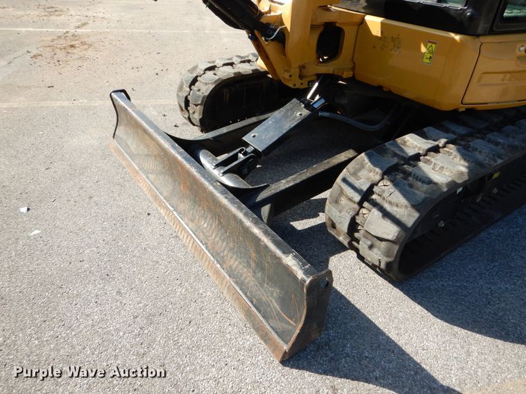 image for item DH2122 2018 Caterpillar 305E2 CR mini excavator