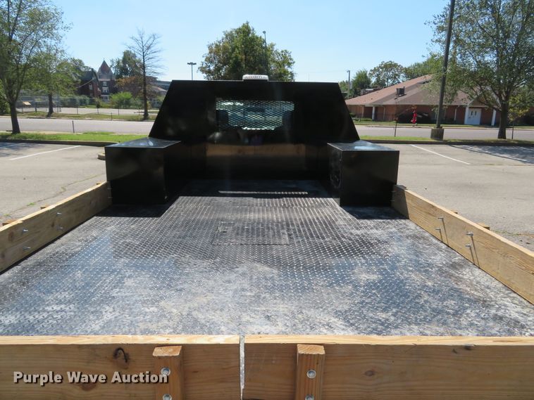 image for item DH2123 2018 Ford F450 Super Duty XL flatbed truck