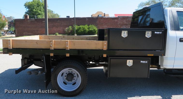 image for item DH2123 2018 Ford F450 Super Duty XL flatbed truck