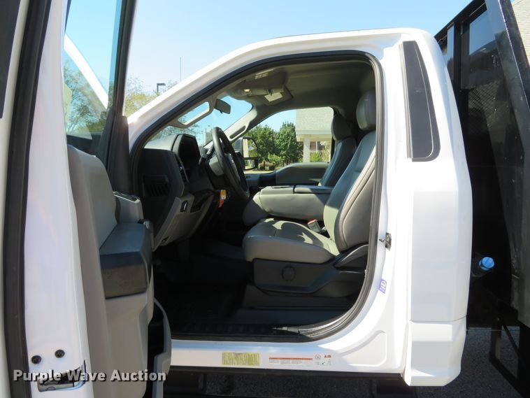 image for item DH2123 2018 Ford F450 Super Duty XL flatbed truck