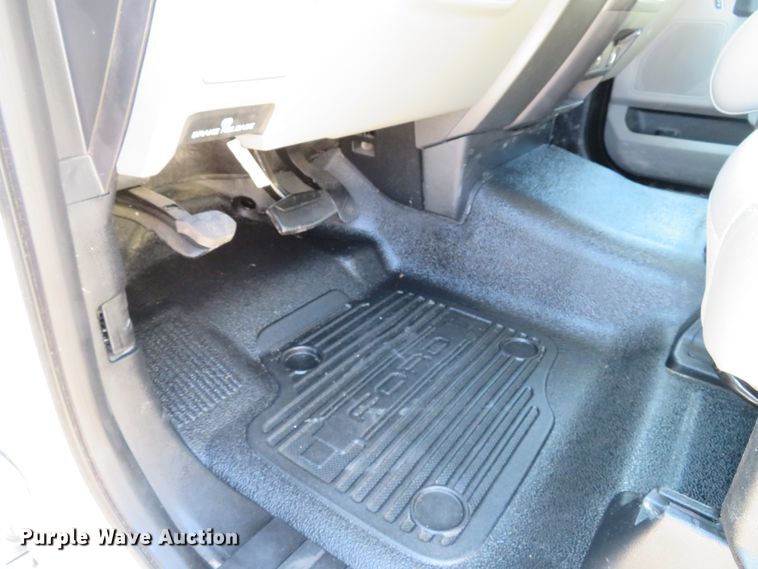 image for item DH2123 2018 Ford F450 Super Duty XL flatbed truck