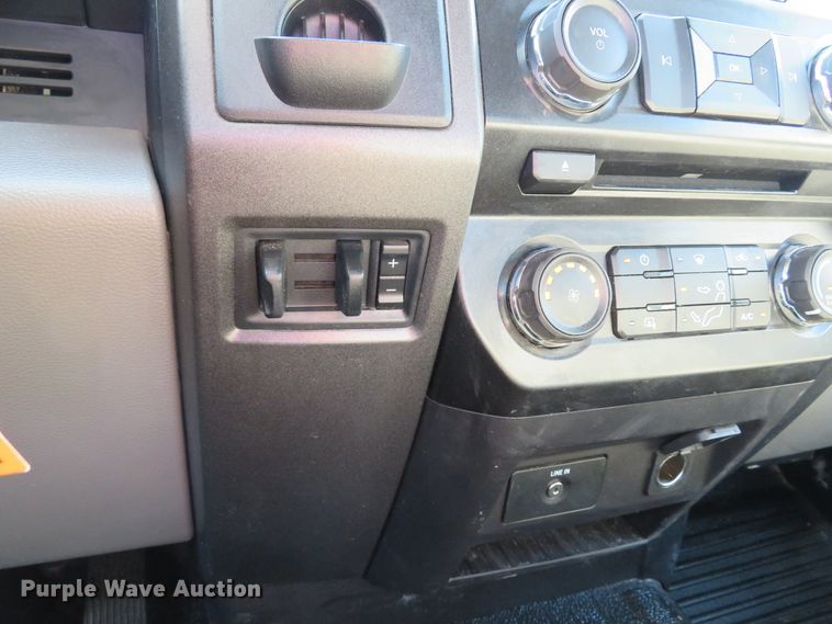 image for item DH2123 2018 Ford F450 Super Duty XL flatbed truck