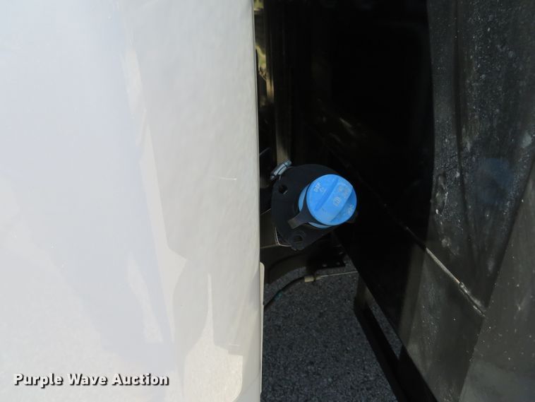 image for item DH2123 2018 Ford F450 Super Duty XL flatbed truck