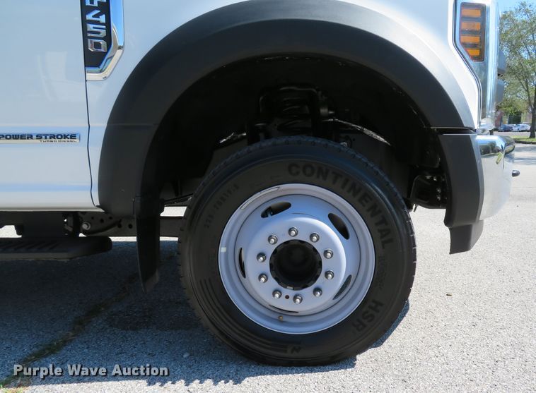 image for item DH2123 2018 Ford F450 Super Duty XL flatbed truck