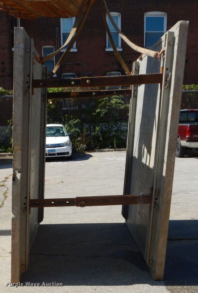 image for item DH2124 Trench shoring