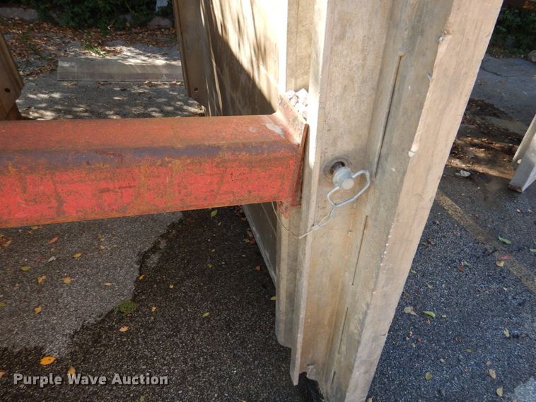 image for item DH2125 Trench shoring