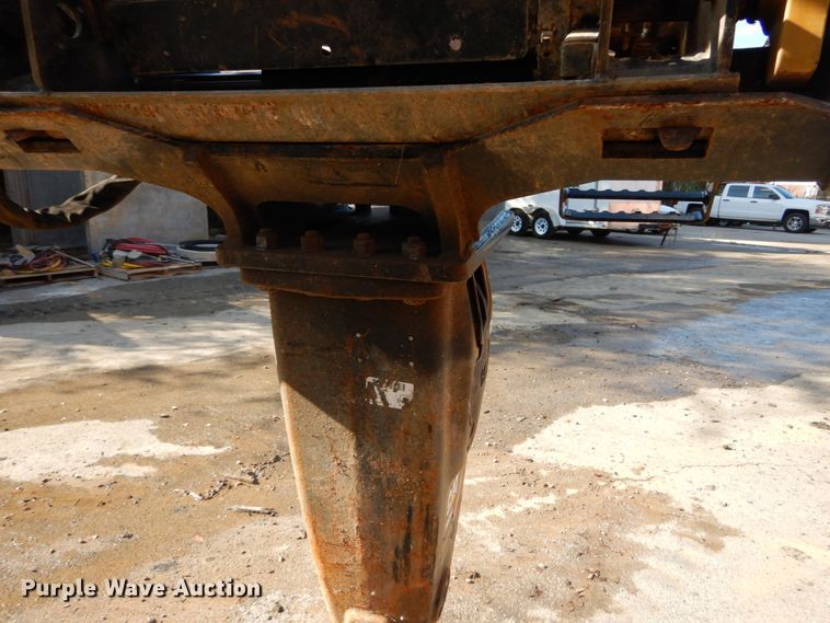 image for item DH2126 Caterpillar H55ES skid steer hammer