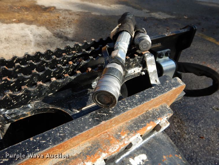 image for item DH2126 Caterpillar H55ES skid steer hammer