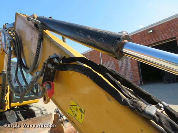 image for item DH2130 2015 Caterpillar 308E2 CR mini excavator