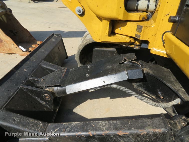 image for item DH2130 2015 Caterpillar 308E2 CR mini excavator