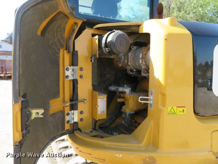 image for item DH2130 2015 Caterpillar 308E2 CR mini excavator