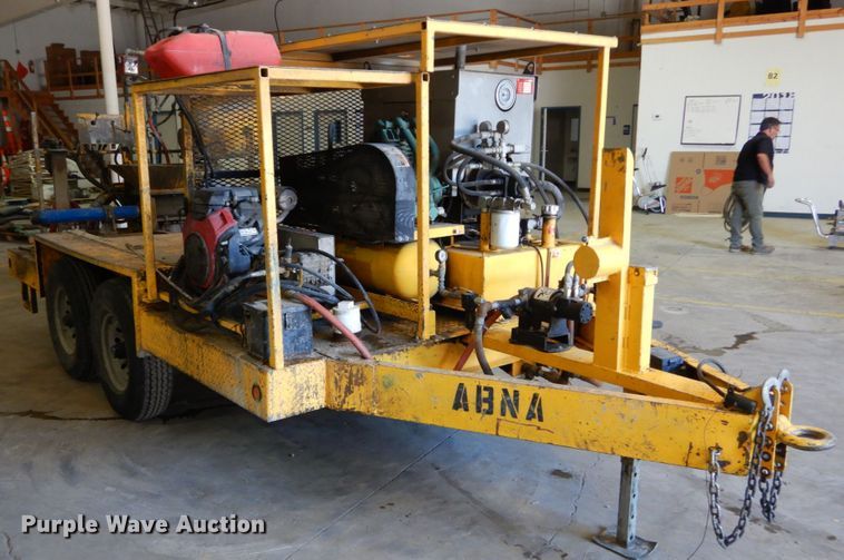 image for item DH2132 2013 Quadex SprayMaster manhole mortar lining installation trailer