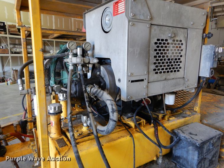 image for item DH2132 2013 Quadex SprayMaster manhole mortar lining installation trailer