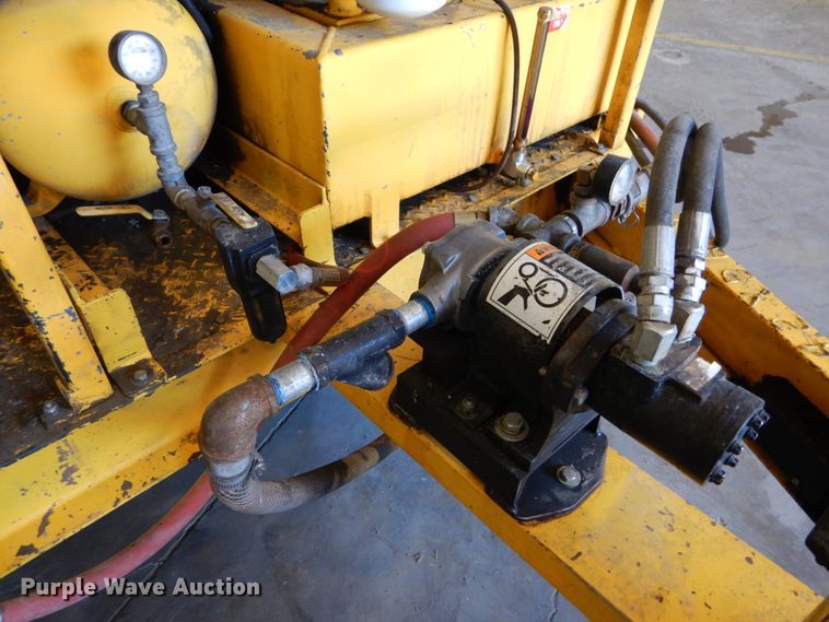 image for item DH2132 2013 Quadex SprayMaster manhole mortar lining installation trailer